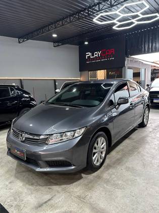 HONDA CIVIC 1.8 LXS 16V FLEX 4P AUTOMÁTICO HONDA CIVIC 1.8 LXS 16V FLEX 4P AUTOMÁTICO